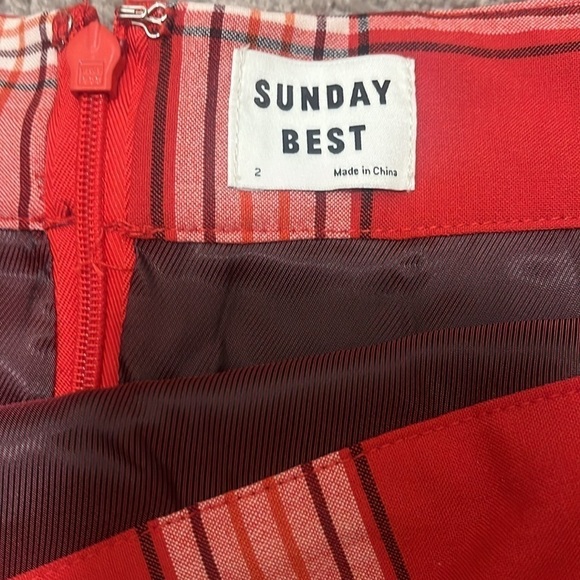 Aritzia Sunday Best red/white/black plaid Olive mini skirt / size 2 - Picture 8 of 10